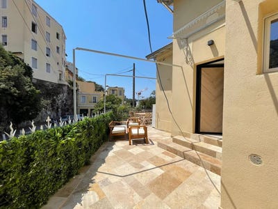 /international/fr/nice-provence-alpes-cote-d-azur-310108452831/