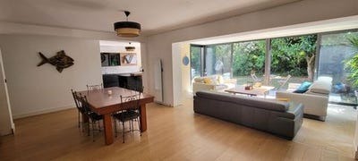 /international/fr/monceaux-en-bessin-la-basse-normandie-310110034074/