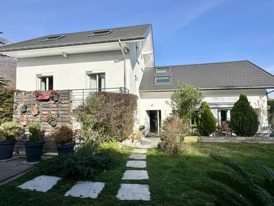 /international/fr/le-bourget-du-lac-rhone-310103469859/