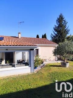 /international/fr/floirac-charente-310104829376/