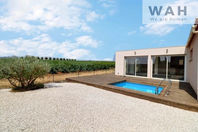 /international/fr/adissan-languedoc-roussillon-310109746954/