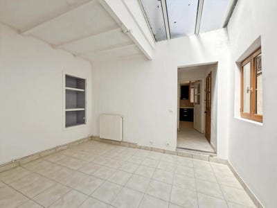 /international/fr/montfort-l-amaury-ile-de-france-310109128814/?lang=th