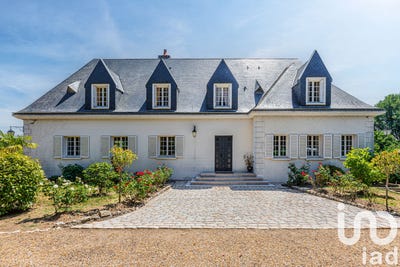 /international/fr/saint-cyr-sur-loire-centre-val-de-loire-310108418916/