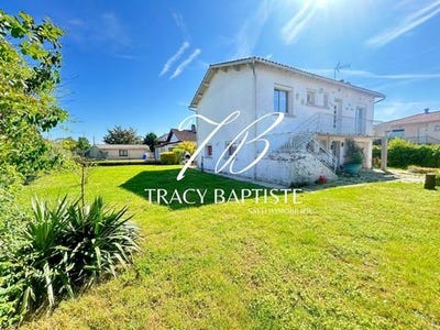 /international/fr/fronton-midi-pyrenees-310102989571/