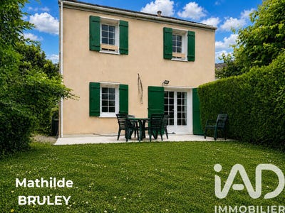/international/fr/dourdan-ile-de-france-310108619495/