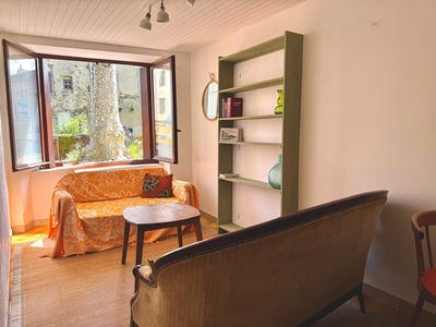 /international/fr/chalabre-languedoc-roussillon-310107973619/