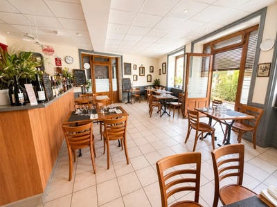 /international/fr/priay-aquitaine-310105813377/