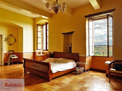 /international/fr/cordes-sur-ciel-midi-pyrenees-310106914845/