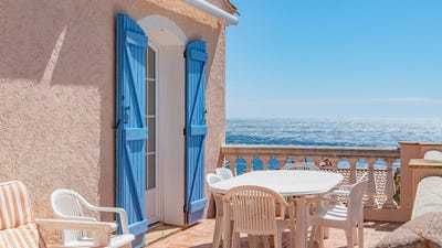 /international/fr/agay-hh-15360068-agay-provence-alpes-cote-d-azur-310100958871/?lang=en