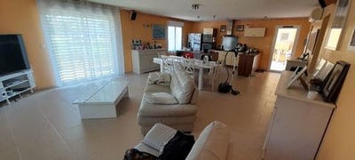 /international/fr/caumont-sur-durance-provence-alpes-cote-d-azur-120093012772/