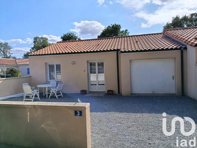 /international/fr/saint-viaud-pays-de-la-loire-310100783783/
