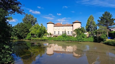 /international/fr/courpiere-auvergne-310108953960/?lang=fr