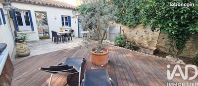 /international/fr/saint-jean-pla-de-corts-languedoc-roussillon-310108600940/