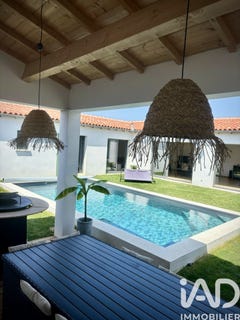 /international/fr/le-bois-plage-en-re-charente-310107409898/