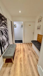 /international/fr/versailles-ile-de-france-310108564835/
