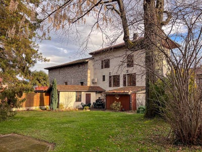 /international/fr/crolles-crolles-rhone-310106418862/
