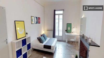 /international/fr/montpellier-languedoc-roussillon-310108563344/
