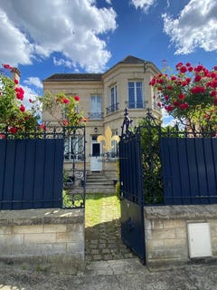/international/fr/coye-la-foret-picardie-310098973722/