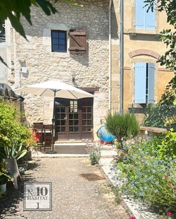 /international/fr/sarrant-midi-pyrenees-310107888348/