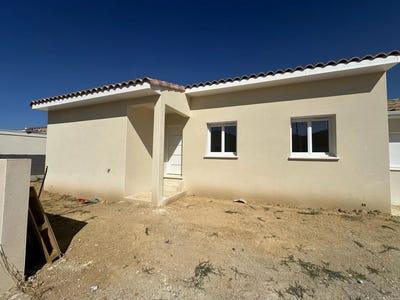 /international/fr/pinet-auvergne-310099615848/