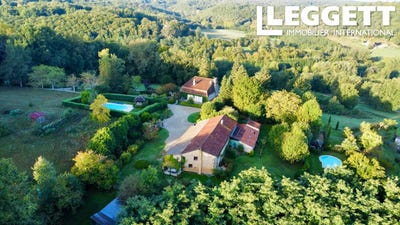 /international/fr/villefranche-du-perigord-aquitaine-310119952361/