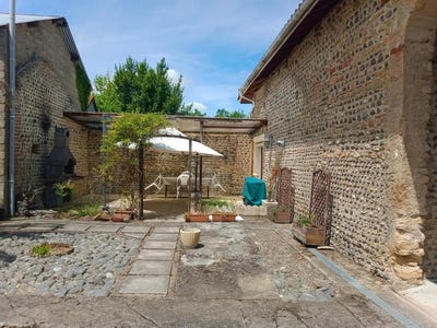 /international/fr/labatut-riviere-midi-pyrenees-310108244899/