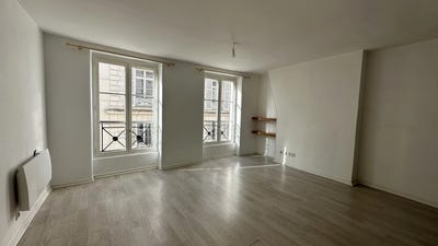 /international/fr/46-rue-sainte-catherine-orleans-centre-val-de-loire-310104897556/