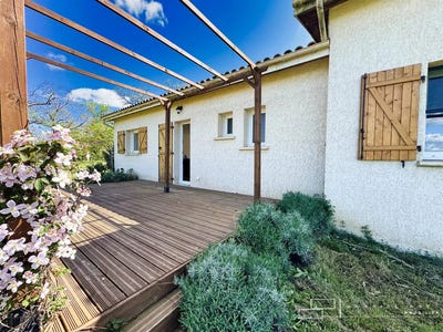 /international/fr/auch-midi-pyrenees-310107888458/