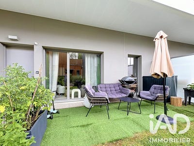 /international/fr/saint-jacques-de-la-lande-brittany-310108949266/