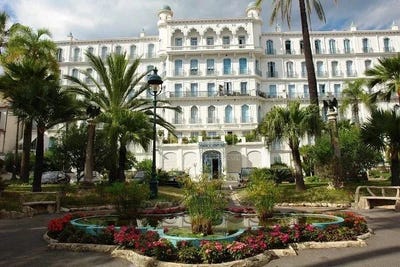 /international/fr/menton-provence-alpes-cote-d-azur-310109015099/
