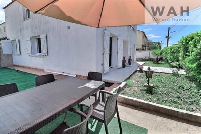/international/fr/lunel-languedoc-roussillon-310106598958/