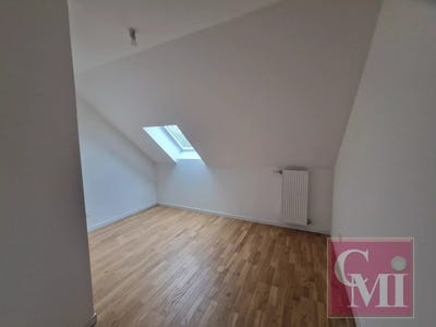 /international/fr/arpajon-auvergne-310103081275/