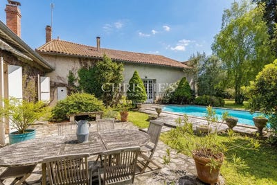 /international/fr/blanquefort-aquitaine-310107300856/