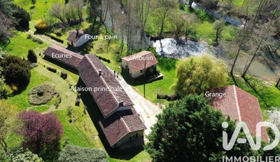 /international/fr/charroux-charente-310107240487/?lang=th