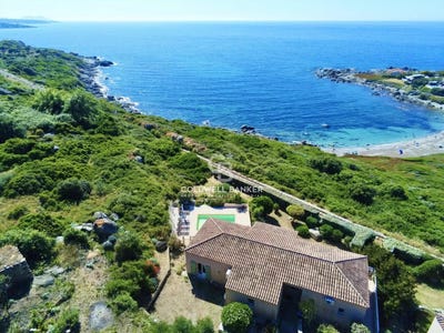 /international/fr/corbara-corsica-310108676125/