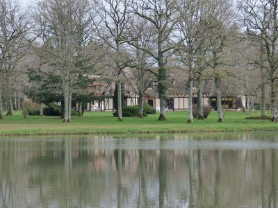 /international/fr/autry-le-chatel-centre-val-de-loire-310100545426/