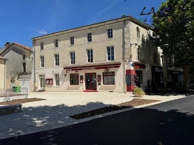 /international/fr/coulonges-sur-l-autize-charente-120085737294/?lang=zh-cn