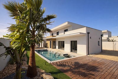 /international/fr/grau-d-agde-languedoc-roussillon-310108407116/
