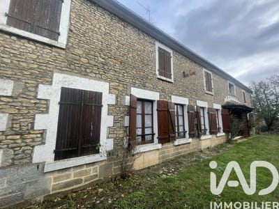 /international/fr/varennes-les-narcy-burgundy-310109077765/?lang=it