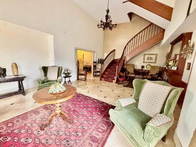 /international/fr/saint-georges-sur-moulon-centre-val-de-loire-310107968364/