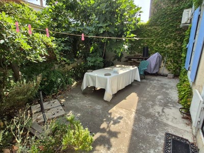 /international/fr/la-redorte-languedoc-roussillon-310103350606/