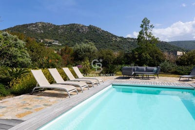 /international/fr/corbara-corsica-310108676910/