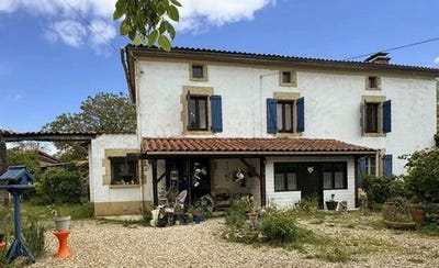 /international/fr/fontenille-charente-120092947922/