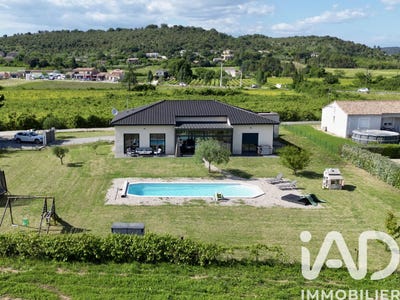 /international/fr/vallon-pont-d-arc-rhone-310107302252/