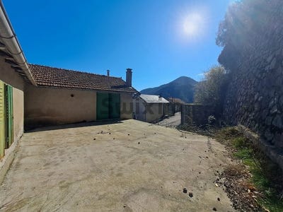 /international/fr/pied-de-borne-languedoc-roussillon-310108989821/