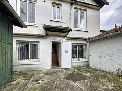 /international/fr/saint-denis-ile-de-france-310106082942/