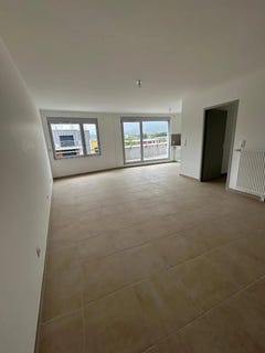 /international/fr/crolles-rhone-310101284045/?lang=en