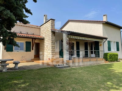 /international/fr/saint-donat-sur-l-herbasse-rhone-310106513458/