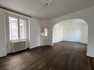 /international/fr/chateaubriant-pays-de-la-loire-310107979020/