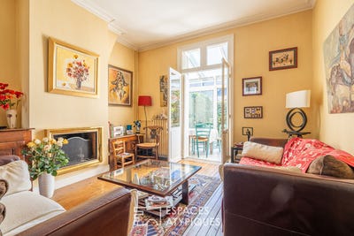 /international/fr/tours-centre-val-de-loire-310119997803/